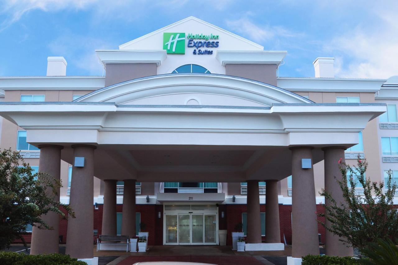 Holiday Inn Express & Suites Columbia-I-26 @ Harbison Blvd By Ihg Exterior photo